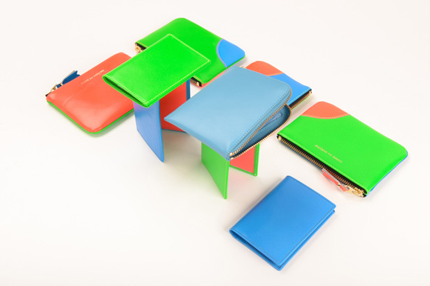 comme-des-garcons-fluo-wallets-1