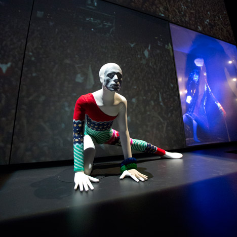 dezeen_David-Bowie-is-opens-at-the-VandA_7