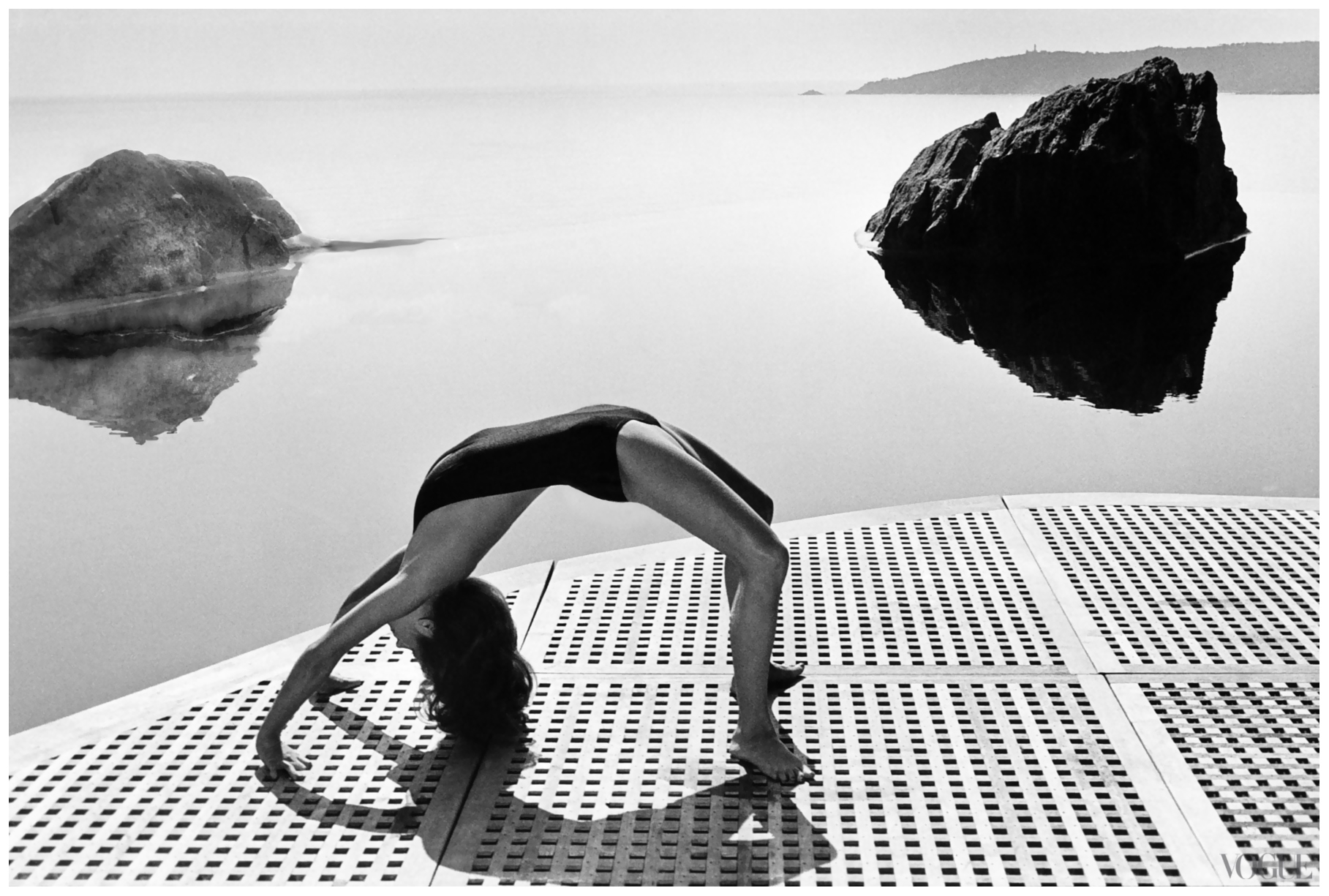 1976-charlotte-rampling-photographed-by-helmut-newton6