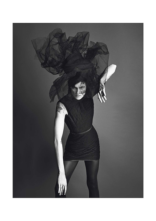 5-CASEY_LEGLER_FRVOGUE_MAR13_INEZ_VINOODH