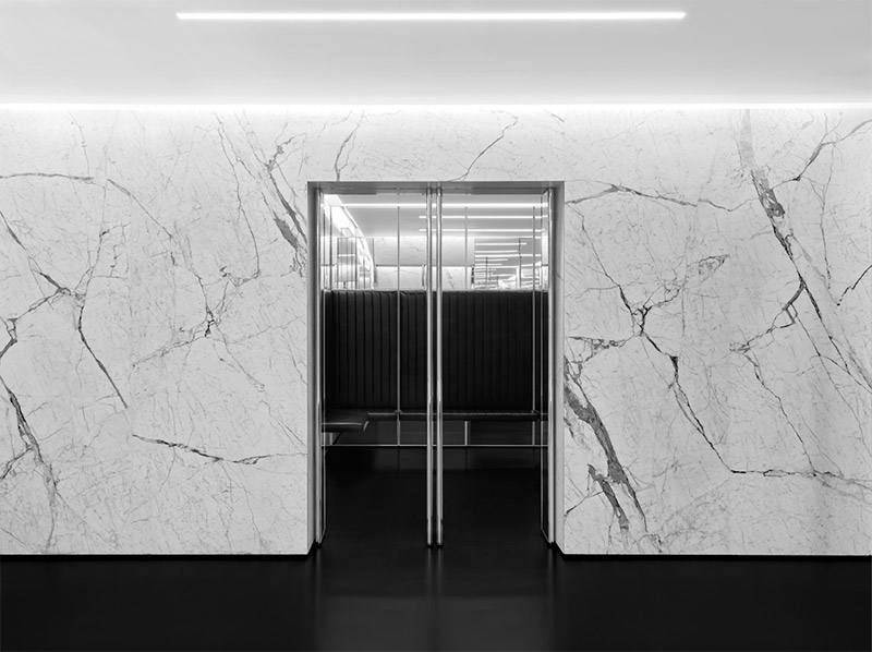 Saint_Laurent_-Montaigne_1