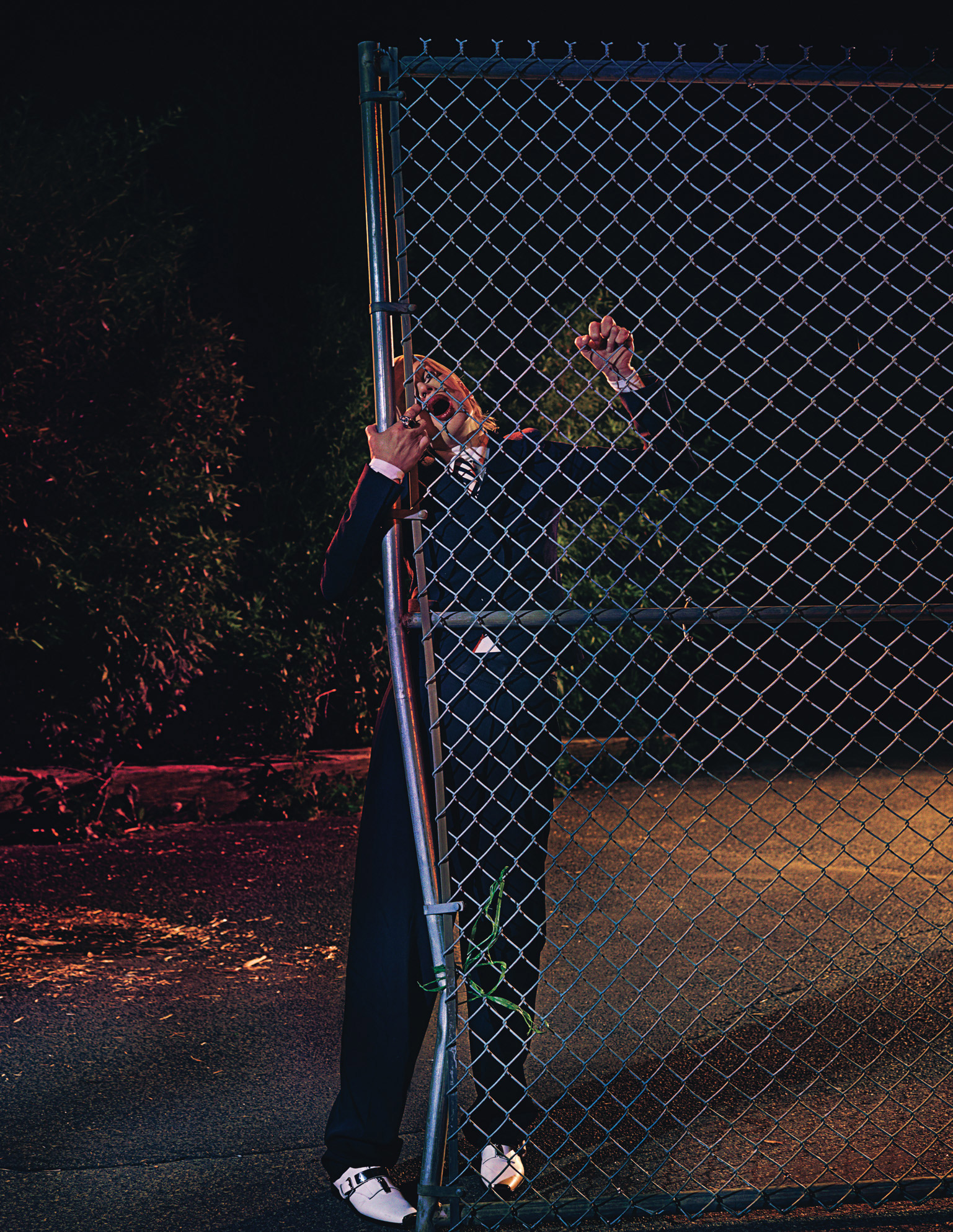 fass-kristen-mcmenamy-crystal-renn-nighttime-adventure-09