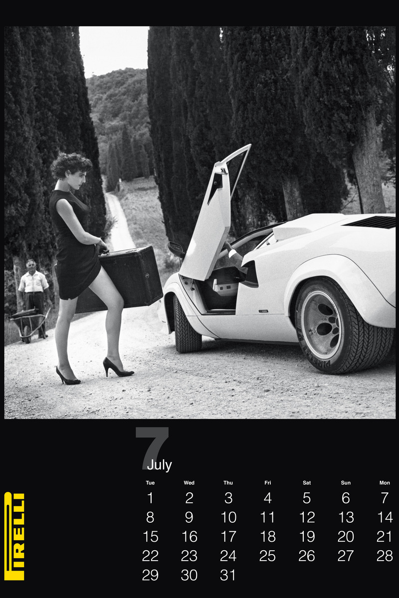 pirelli-helmut-newton3