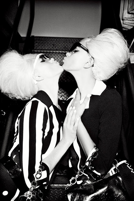 Anne Vyalitsyna & Irina Shayk by Ellen von Unwerth (Sister Act - Vs_ Spring-Summer 2013) 4