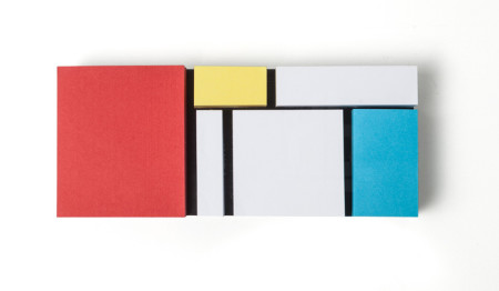 pa-design-monde-riant-mondrian-sticky-notes-catherine-denoyelle-assia-quetin-designboom-02