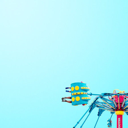 Candy-Colored-Minimalism-Photography-35-matt-crump