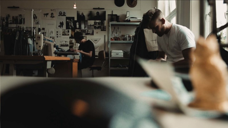 BLEND\BUREAUX-mick01